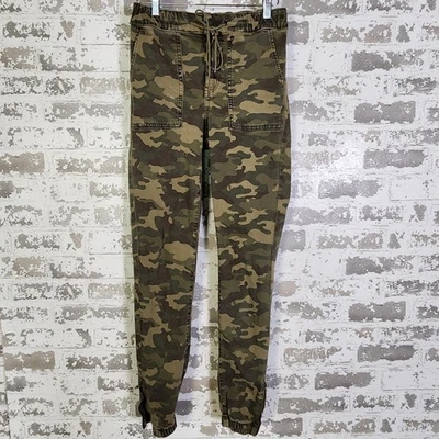 Pantalones de chándal American Eagle camuflados para mujer talla 2 cintura con cordón AE Athleisure Foto 1 de 4
