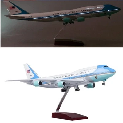 Modelo de avião fundido 1:150 Air Force One Boeing747 com ornamento de roda de luz LED - Imagem 1 de 4