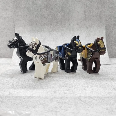 Paquete de 4 accesorios personalizados de caballo de fantasía para minifigura Drchs4 Knight Foto 1 de 4