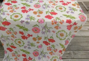 Flowery Retro Gauzy Fabric Bold Flowers Floral Colorful 43"x182" Light Airy - Photo 1/4