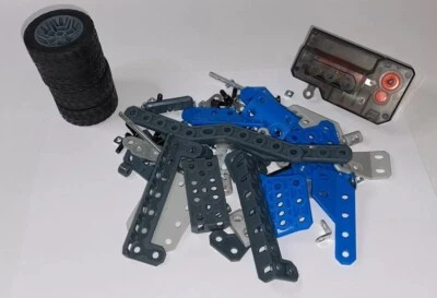 Lot Of Modern Meccano Set Metal Kit Various Parts Lot - Image 1 of 2