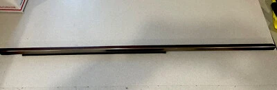 96-02 MERCEDES-BENZ E320 E430 W210 ~ MOLDURA EXTERIOR PUERTA TRASERA DERECHA ~ A2106901080 Foto 1 de 4