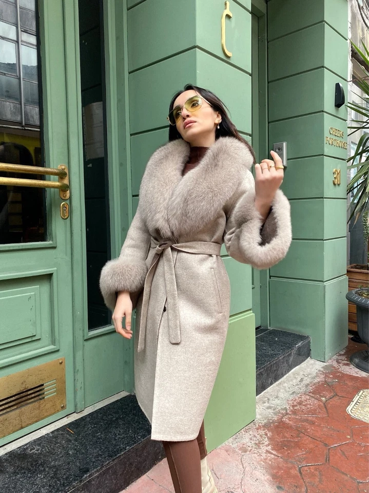 100% Alpaca Women's Winter Coat Real Fox Fur Long Overcoat Stylish Soft Beige - Image 1 of 4