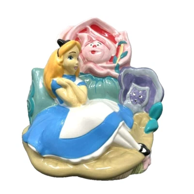 Banco de artesanía del tesoro difícil de encontrar Alicia en el país de las maravillas Foto 1 de 4