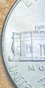 ๐ฅ 2018 P Jefferson Nickel ERROR Reverse Die Chip Bee Hive - Picture 1 of 5