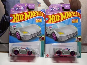 2022 Hot Wheels Barbie Extra TOONED 5/5 - Picture 1 of 7