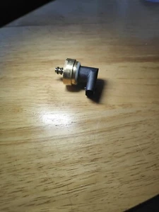 OEM NEW FUEL PRESSURE SENSOR LOW PRESSURE SIDE FOR HYUNDAI KIA 31435-3T000 - Picture 1 of 3