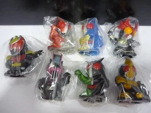 Gashapon Capsule Giocattolo Kamen Rider Maschera Dito Set di 7 Bandai - Foto 1 di 3