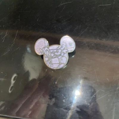 Disney Pin Steamboat Willie Chaser 2019 Hidden Mickey Wave C Disney Shorts Pin  - Image 1 of 4