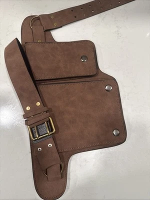 Bolso Cinturón Medieval Steampunk Cuero Óxido Festival Utilitario | Juegos con disfraces | Ren Faire  Foto 1 de 2