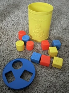 1977 Fisher Price Baby's First Blocks Shape Sorter Bucket With 10 Shapes Vintage - Picture 1 of 2