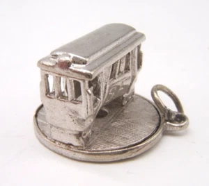 VTG STERLING SILVER CHARM SAN FRANCISCO TURNSTILE TROLLEY CABLE CAR  3-D - Picture 1 of 4