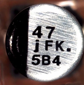40 x Panasonic EEVFK0J470R 47uf 6.3v surface mount - Picture 1 of 2