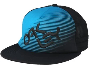 NWT - OAKLEY Novelty Logo Trucker Hat Cap Atomic Blue/Black - Picture 1 of 9