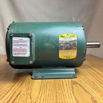 Baldor 5 HP 3 Phase Electric Industrial Motor 3450 RPM 208-230/460 V Class B - Image 1 of 4