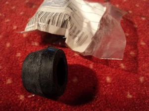 Vespa Piaggio Porter Gummi Buchse Federung  Original - Bild 1 von 1