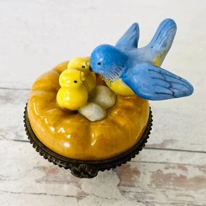 Blue Bird Feeding Chicks in The Nest Box Signed Limoges So Cute Mother's Gift - Picture 1 of 13