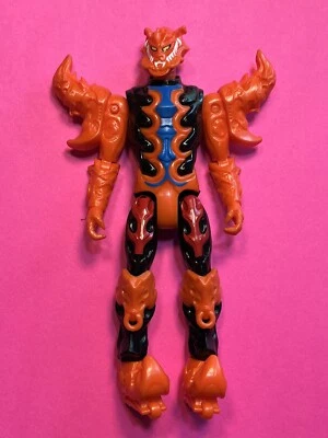Figura de acción SPINFERNO Power Rangers Legacy Villain Skating Fire 5” MMPR RARA Foto 1 de 2