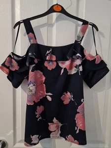 Quiz Ruffle Summer Top Women - Picture 1 of 3