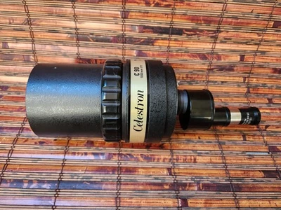 Lente Espejo CELESTRON C90 1000mm f/11 con PRISMA PORRO y OPIO CAMARERO 25mm Foto 1 de 4