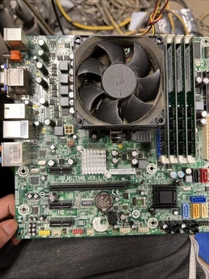 MSI ms 7548 motherboard computer - Image 1 of 4
