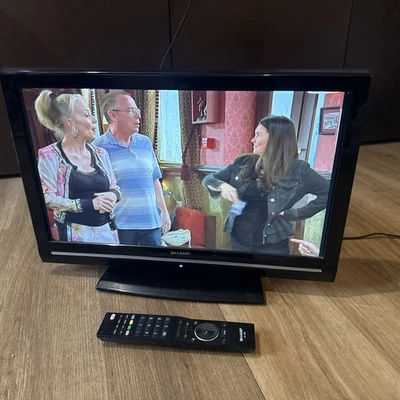 Sharp LC22D12E 22-inch 720p HD Freeview Ready LCD TV No Remote - Image 1 of 4