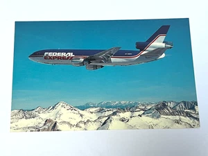 Aviation Airline Postcard FEDERAL EXPRESS  MCDONNELL DOUGLAS DC-10 - Picture 1 of 3