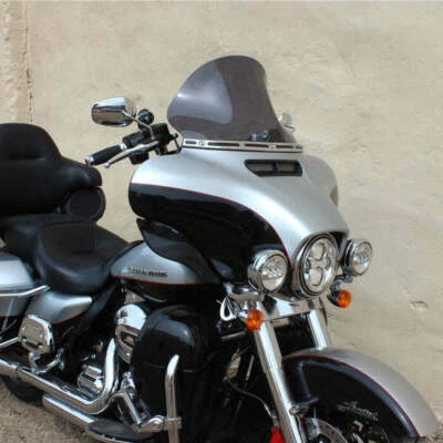 Parabrisas Klock Werks 11,5" Flare Dark Smoke Harley Street Glide 2014-2023 FLHX Foto 1 de 2
