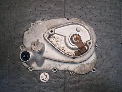 CUBIERTA EMBRAGUE CÁRTER DERECHO HONDA C110 CA110 #11330-011-000 Foto 1 de 4