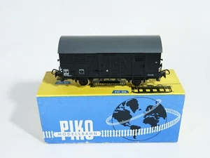 PIKO D n° 127-07 wagon Couvert marchandises HO SNCF neuf en boite - Imagen 1 de 12