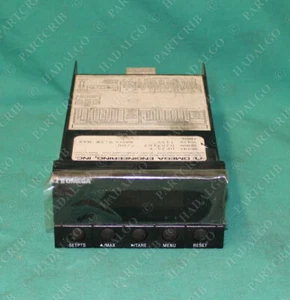 Omega Engineering, DP25-E, Process Meter Voltage NEW - Picture 1 of 5