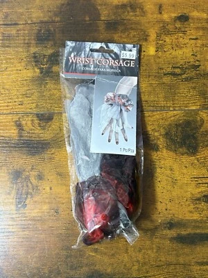 Zombie Dead Baile de graduación Reina Muñeca Ramillete Espeluznante Adulto Halloween Disfraz Accesorio Foto 1 de 3