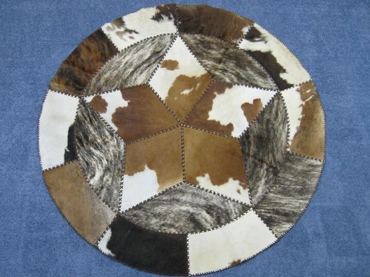 Round Bovine Cow Skin Laced Rug: ~5 feet: Gallery Item (62-60R-G02) Y2O - Image 1 of 1