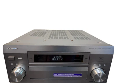 Pioneer VSX-D1011 Mehrkanal-AV- THX surround Receiver - Bild 1 von 4