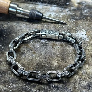 Brazalete de cadena oxidada de plata de ley 925 para hombre joyería grabada a mano - Imagen 1 de 5