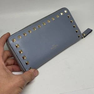 Valentino Garavani Rockstud Zip Around Wallet Light Blue Leather - Picture 1 of 10