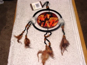 DREAMCATCHER INDIAN WITH A PICTURE OF THREE HORSES HORSE (AA) ( SMALL ) - Picture 1 of 2