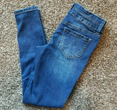 Mudd Girls Size 12 (26x25) Skinny Low Rise Dark Wash Denim Blue Jeans - Image 1 of 4