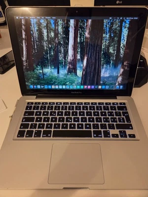 Portatile Apple MacBook Pro 13" i7 8GB Ram 128GB SSD – macOS Sequoia - Immagine 1 di 4