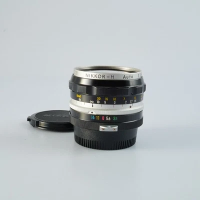 EXCELLENT Nikon Non Ai NIKKOR-H Auto 28mm F/3.5 Prime Lens - Image 1 of 4