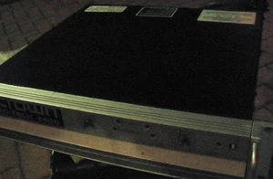 Crown Macrotech 2400 amp - Picture 1 of 10