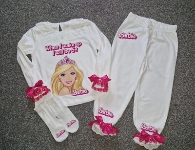 Pijama de cumpleaños para niñas personalizado hecho a mano inspirado en Barbie rosa 3-4 años Foto 1 de 4