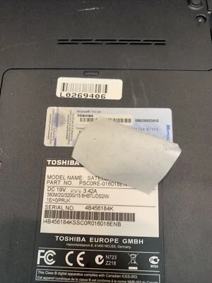 Toshiba Satellite Pro C660-1LR i3 Laptop Spare Repair No Hdd No Charger Faulty - Image 1 of 4