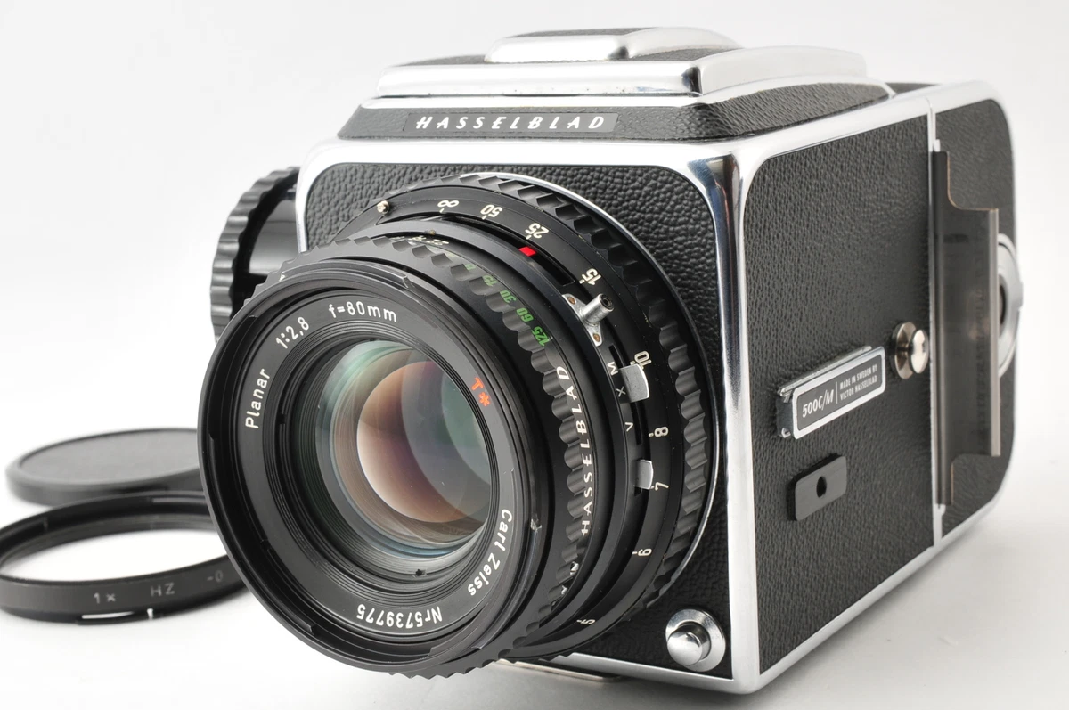 ★美品★ Hasselblad 500C＋Planar 1:2.8 80mm Hasselblad 500C with Zeiss Planar T* 80mm f/2.8 and Prism Finder