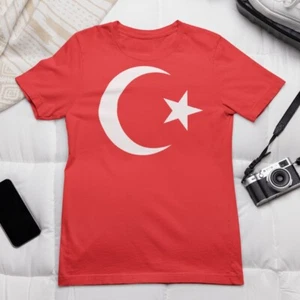 Turkish Flag Crescent Star T-Shirt Stylish Patriotic Gift Turkey Pride Outfit - Picture 1 of 4