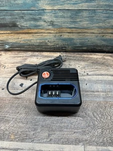 Caricabatteria Hoover BH50000 18V - Foto 1 di 9