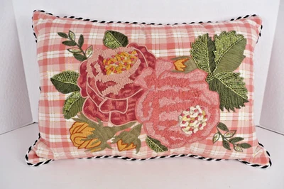 Almohada lumbar MACKENZIE CHILDS Tattersall Rose 75753-1002 rosa 14" x 20" nueva con etiquetas difícil de encontrar Foto 1 de 4