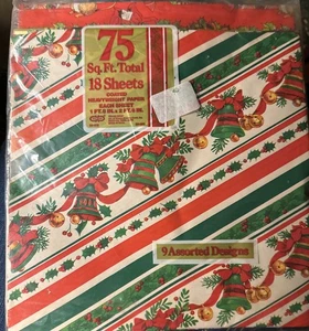Lot Of Vtg Retro Christmas Wrapping Paper 18 Sheets 9 Fun Patterns! Sealed 75sf - Picture 1 of 17