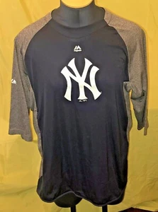 Autentico Uomo New York Yankees Majestic Therma Base 3/4? Camicia manica 2XL - Foto 1 di 12