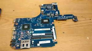 Toshiba Satellite Intel S50 Mainboard H000067720 8-43 - Bild 1 von 1